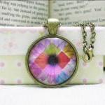 Cabochon Necklace, Daisy, G..