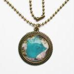 Geographic Map Necklace, Vo..